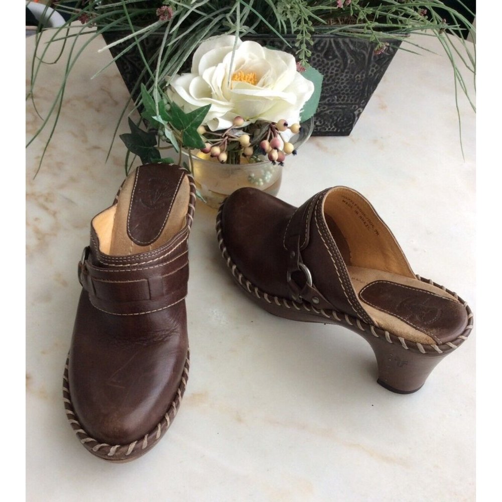 Frye Women's Brown Leather Mule Clog Sizeโ US 7M, $228
